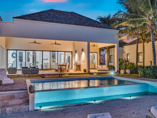 Luxurious Beach Villa in Bimini Bay - Your Ultimate Coastal Retreat